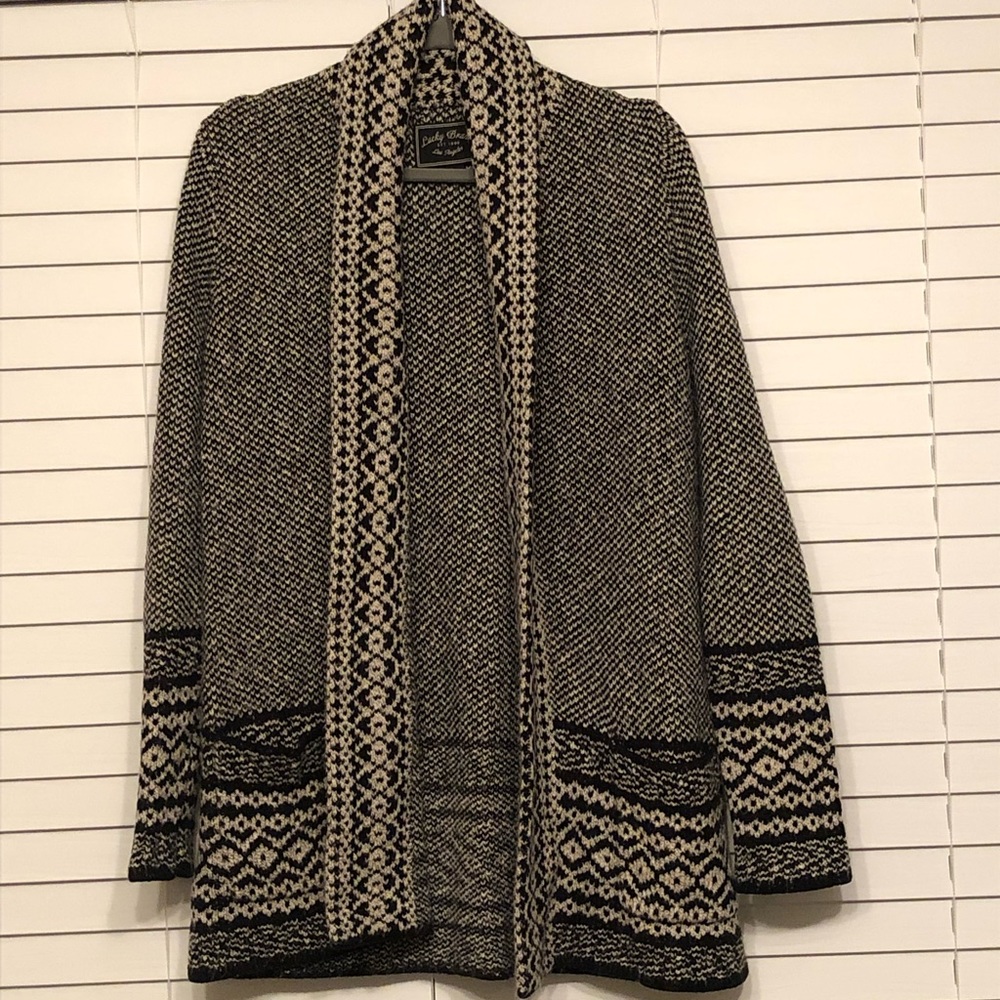 Lucky Brand cardigan with pockets